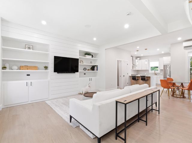 80 SOUTH ST, Jc, Heights, NJ 07307