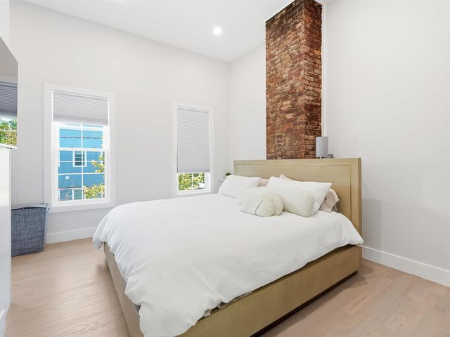 80 SOUTH ST, Jc, Heights, NJ 07307