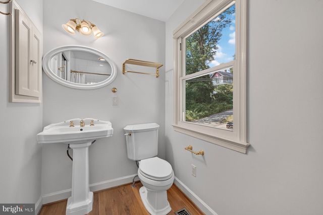 2813 BEECHBANK RD, Silver Spring, MD 20910