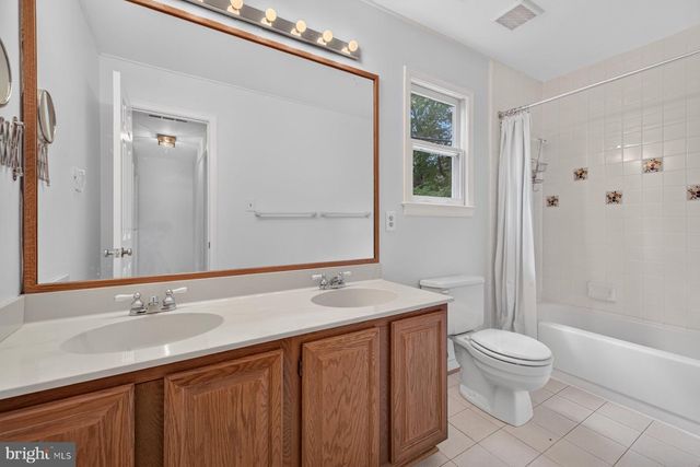 2813 BEECHBANK RD, Silver Spring, MD 20910