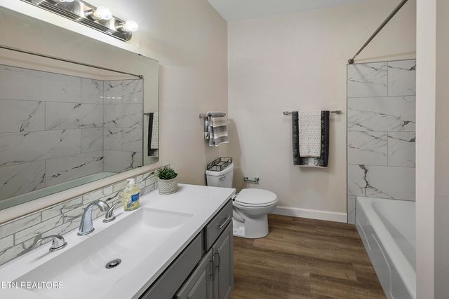5709 Lyons View Pike 1307, Knoxville, TN 37919