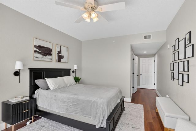 322 E CENTRAL BOULEVARD 1207, Orlando, FL 32801