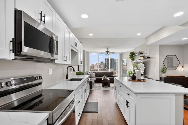 322 E CENTRAL BOULEVARD 1207, Orlando, FL 32801