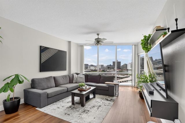 322 E CENTRAL BOULEVARD 1207, Orlando, FL 32801