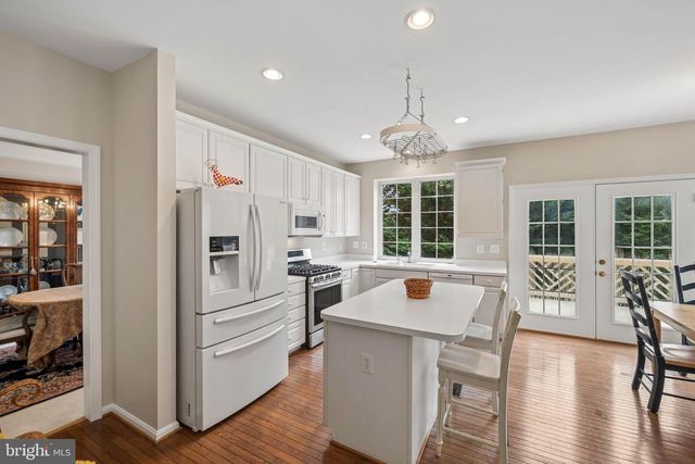11 BROOK HILL CT, Cockeysville, MD 21030