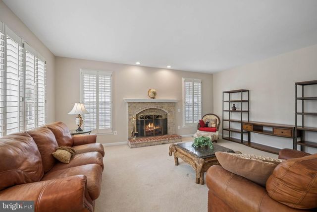 11 BROOK HILL CT, Cockeysville, MD 21030