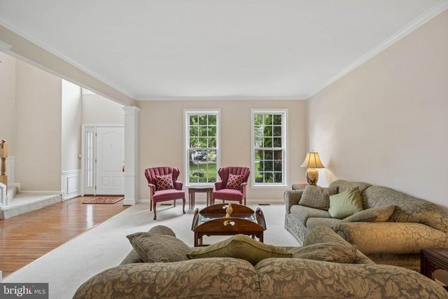 11 BROOK HILL CT, Cockeysville, MD 21030