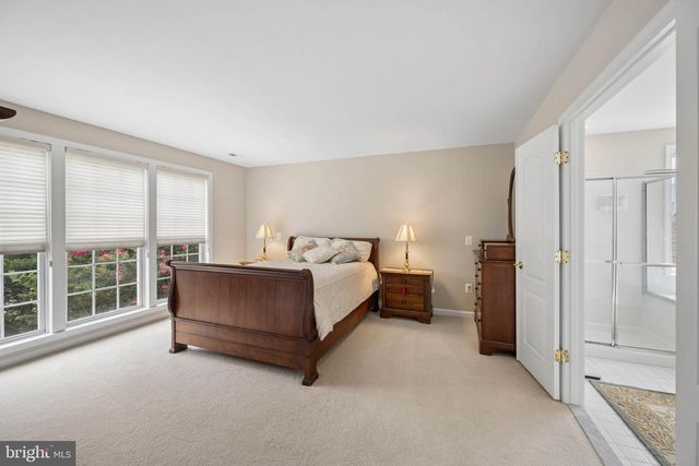 11 BROOK HILL CT, Cockeysville, MD 21030