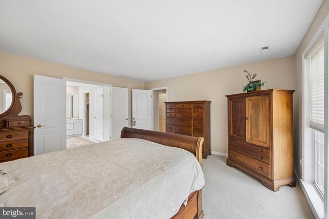 11 BROOK HILL CT, Cockeysville, MD 21030