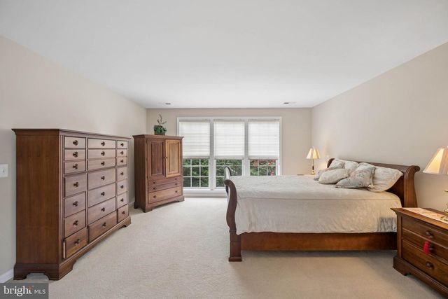 11 BROOK HILL CT, Cockeysville, MD 21030