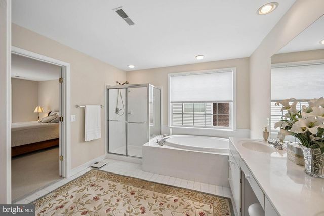 11 BROOK HILL CT, Cockeysville, MD 21030