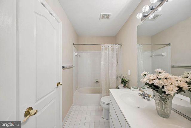 11 BROOK HILL CT, Cockeysville, MD 21030