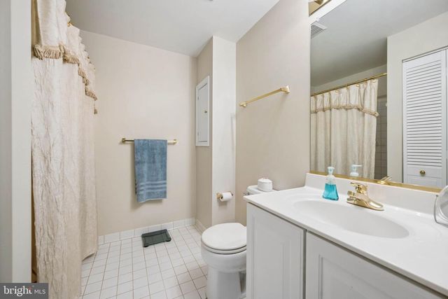 11 BROOK HILL CT, Cockeysville, MD 21030