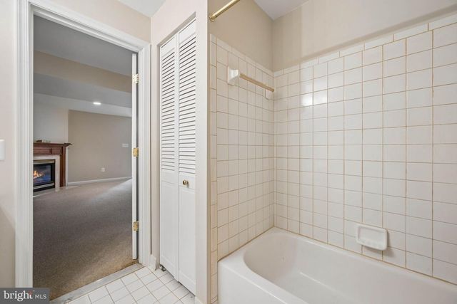 11 BROOK HILL CT, Cockeysville, MD 21030