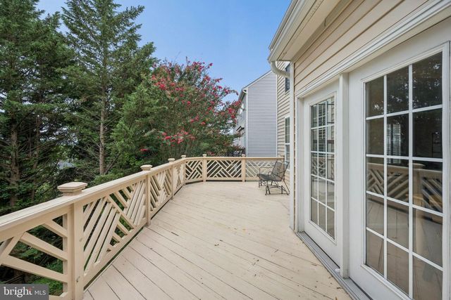 11 BROOK HILL CT, Cockeysville, MD 21030