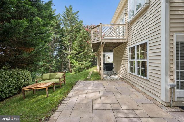 11 BROOK HILL CT, Cockeysville, MD 21030