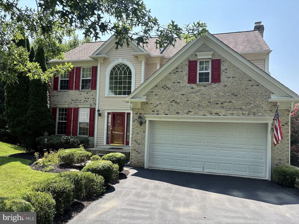 11 BROOK HILL CT, Cockeysville, MD 21030