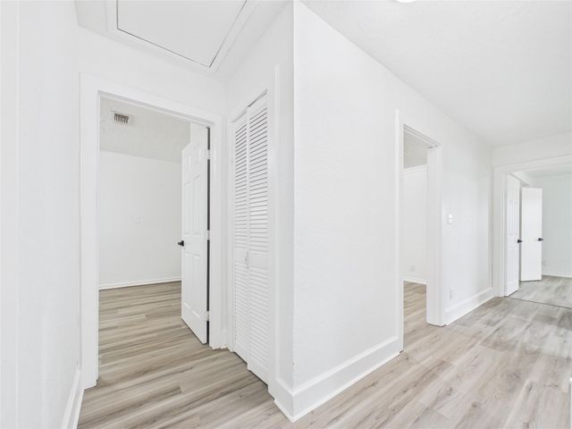 615 24th Avenue N, Texas City, TX 77590