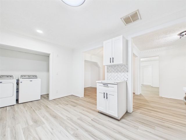 615 24th Avenue N, Texas City, TX 77590