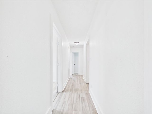 615 24th Avenue N, Texas City, TX 77590