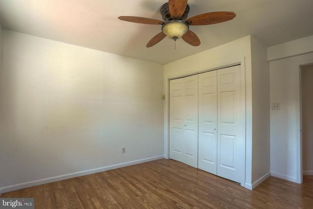 312 N BALTIMORE AVE, Mount Holly Springs, PA 17065