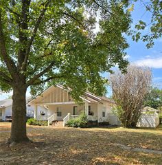 219 S 5th Street, Okemah, OK 74859