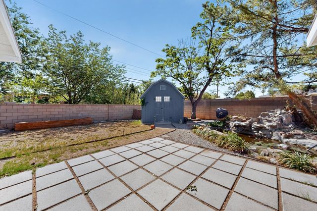 2506 General Bradley Street NE, Albuquerque, NM 87112