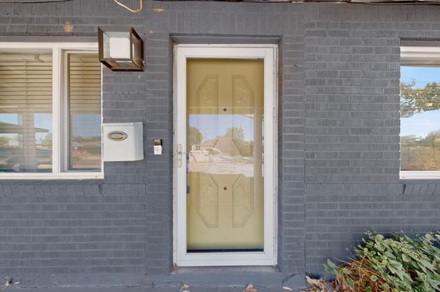 2506 General Bradley Street NE, Albuquerque, NM 87112