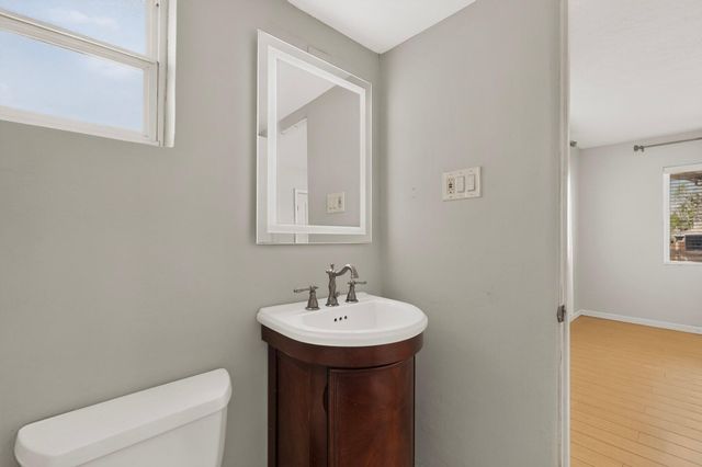 2506 General Bradley Street NE, Albuquerque, NM 87112