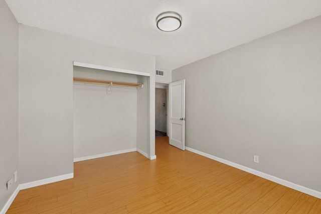 2506 General Bradley Street NE, Albuquerque, NM 87112