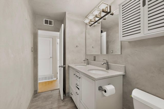2506 General Bradley Street NE, Albuquerque, NM 87112
