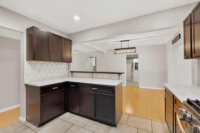 2506 General Bradley Street NE, Albuquerque, NM 87112