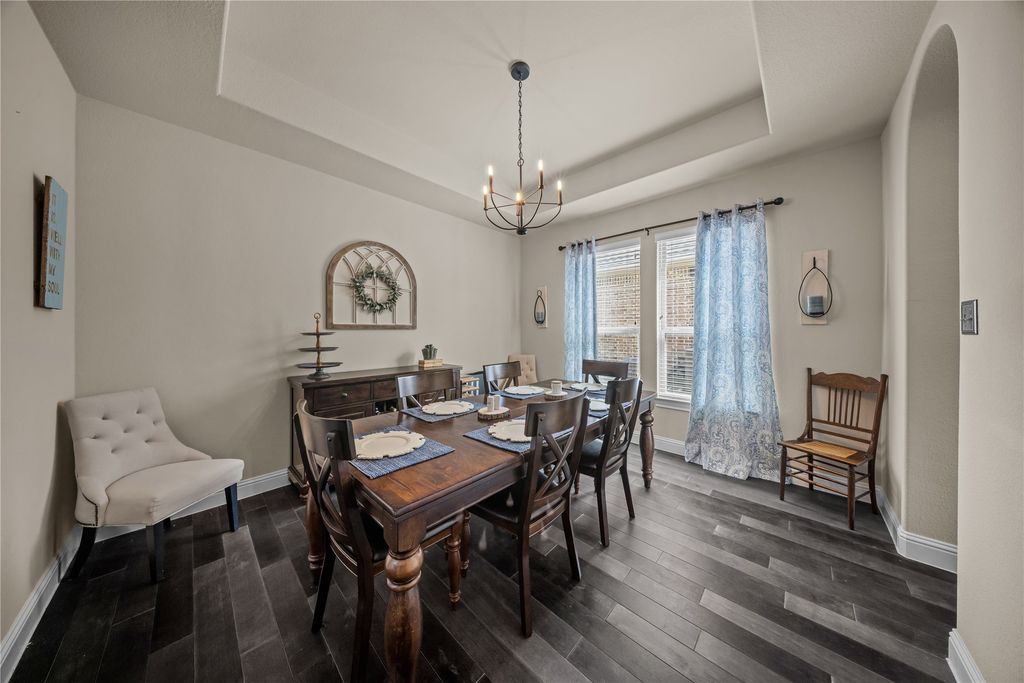 Image 18 of property listing at 6510 Loire Valley Drive, Rowlett, TX 75088