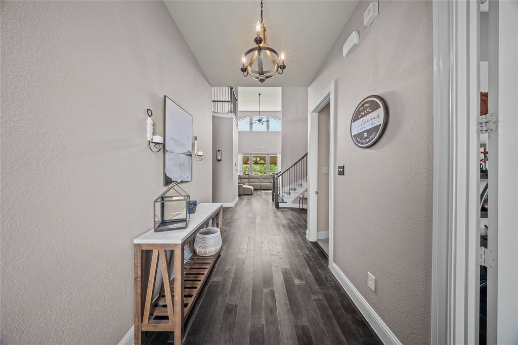 Image 32 of property listing at 6510 Loire Valley Drive, Rowlett, TX 75088