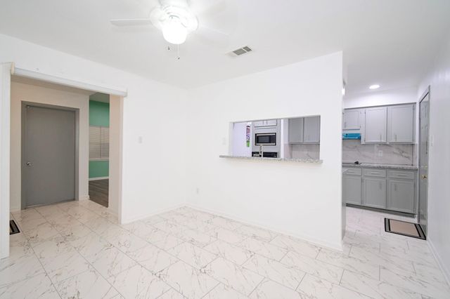 8615 Belle Park Drive, Houston, TX 77099