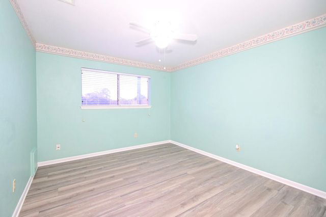 8615 Belle Park Drive, Houston, TX 77099