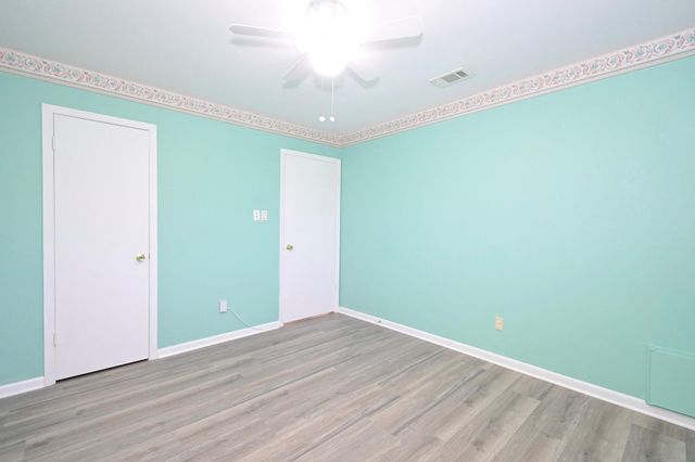 8615 Belle Park Drive, Houston, TX 77099