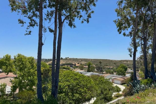 3839 Vista Campana South 28, Oceanside, CA 92057