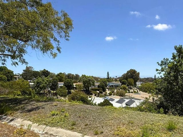 3839 Vista Campana South 28, Oceanside, CA 92057