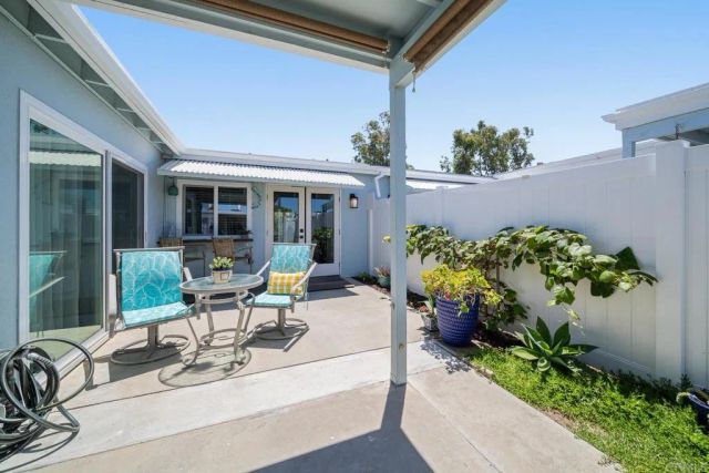 3839 Vista Campana South 28, Oceanside, CA 92057