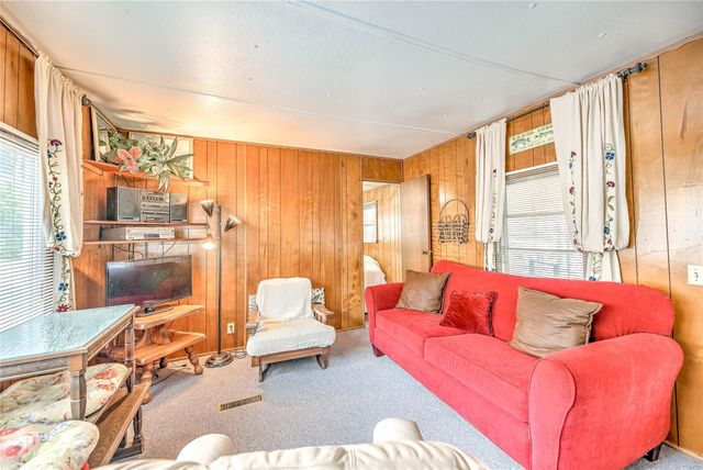 122 N Panuco Drive, Trinity, TX 75862