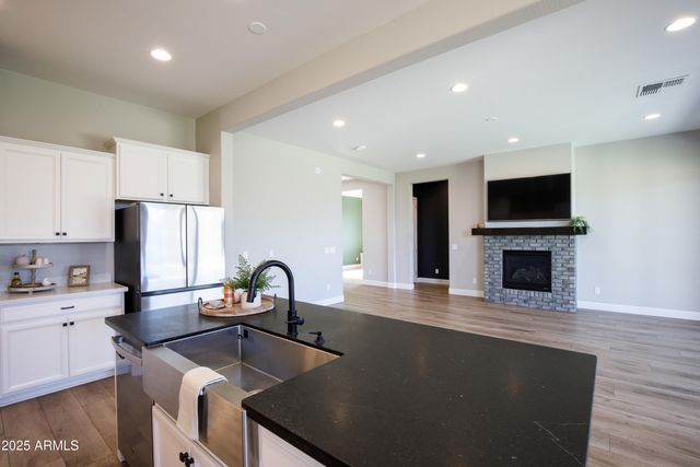 6832 GOLDEN TREE Drive, Prescott, AZ 86305