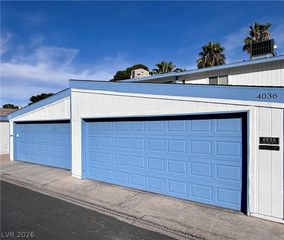 4034 Gold Coast Drive, Las Vegas, NV 89121