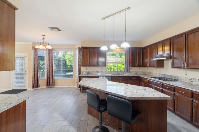 9331 Nestani Way, Elk Grove, CA 95758