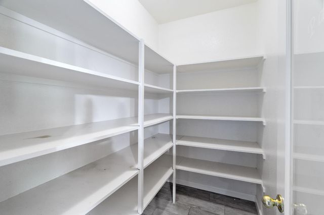 9331 Nestani Way, Elk Grove, CA 95758