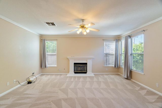 9331 Nestani Way, Elk Grove, CA 95758