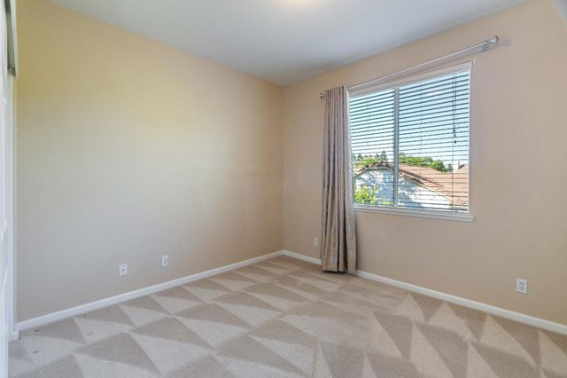 9331 Nestani Way, Elk Grove, CA 95758