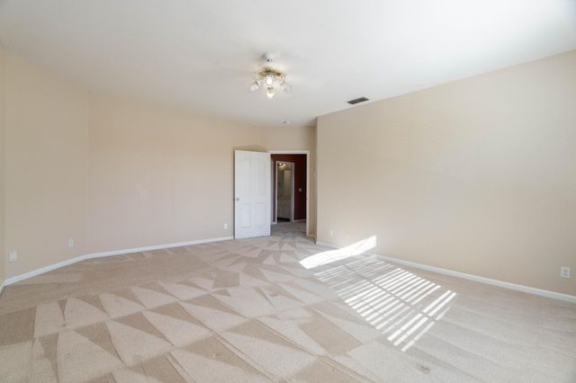 9331 Nestani Way, Elk Grove, CA 95758