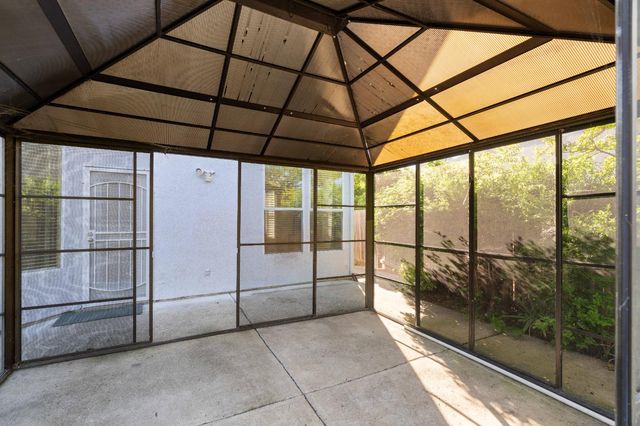 9331 Nestani Way, Elk Grove, CA 95758