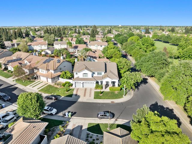 9331 Nestani Way, Elk Grove, CA 95758